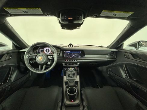 Used 2026 Porsche 911 GT3 RWD image 14