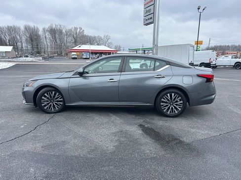 Used 2023 Nissan Altima 2.5 SV image 7