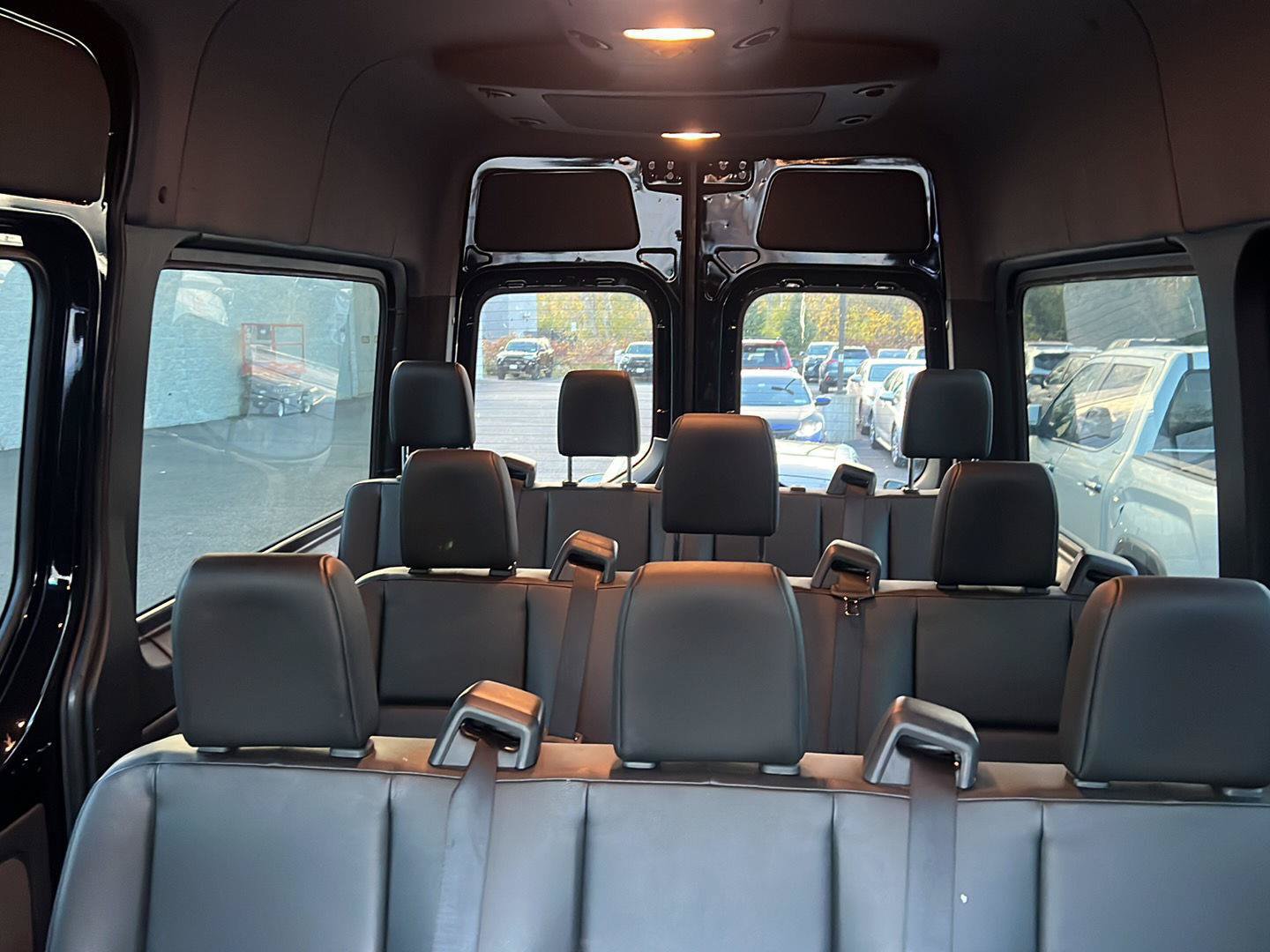 Used 2019 Mercedes-Benz Sprinter 2500 image 5