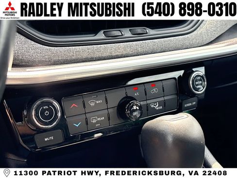 Used 2022 Jeep Compass Latitude AWD/4WD image 10