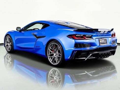 Used 2024 Chevrolet Corvette Z06 image 16