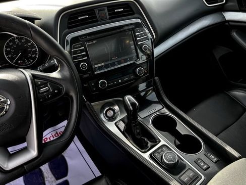 Used 2017 Nissan Maxima 3.5 SL image 37