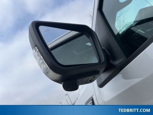 Certified 2022 Ford F150 XLT w/ Equipment Group 302A High image 44