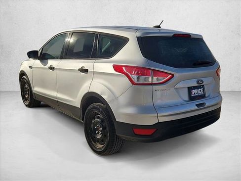 Used 2015 Ford Escape S image 8