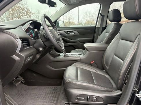 Used 2020 Chevrolet Traverse Premier image 8