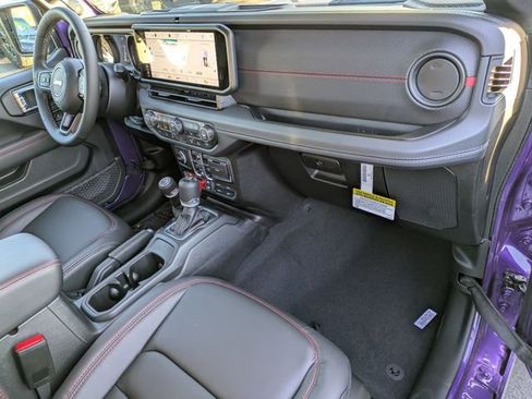 New 2026 Jeep Gladiator Rubicon AWD/4WD image 30