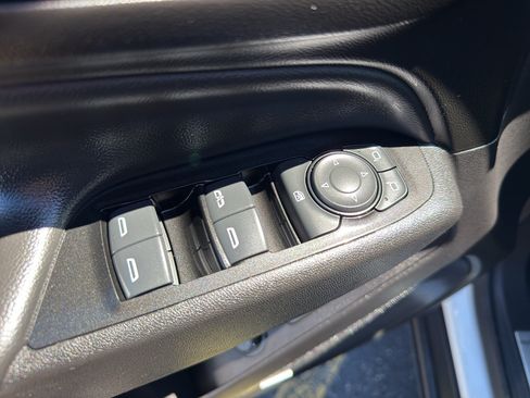 Certified 2024 Chevrolet Equinox Premier AWD/4WD image 12