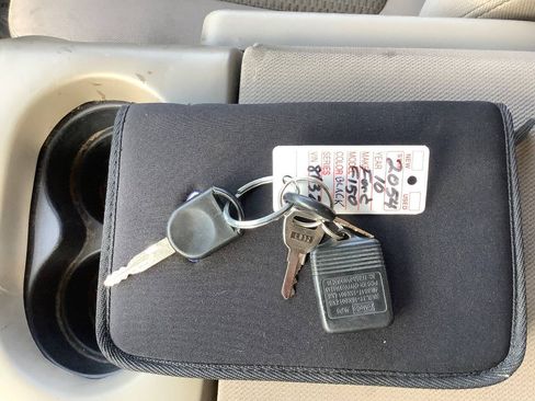 Used 2010 Ford F150 XLT AWD/4WD image 47