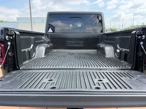 Used 2026 Jeep Gladiator Rubicon AWD/4WD image 6