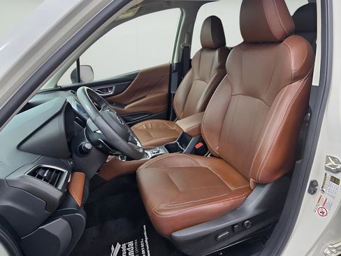 Used 2019 Subaru Forester Touring AWD/4WD image 26