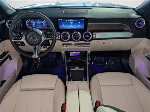 New 2026 Mercedes-Benz GLB 250 image 14