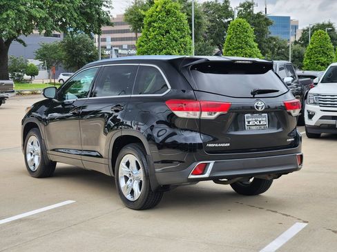 Used 2018 Toyota Highlander Limited FWD image 5
