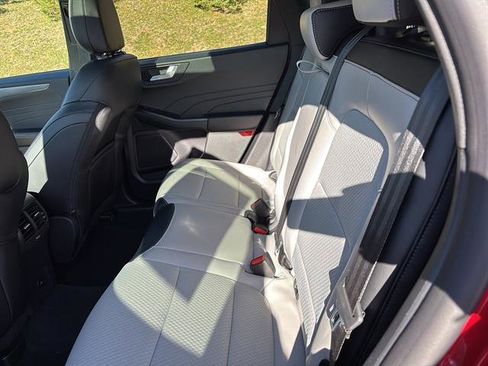 New 2026 Ford Escape PHEV image 15