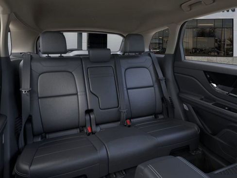 New 2026 Lincoln Corsair Premiere AWD/4WD image 11