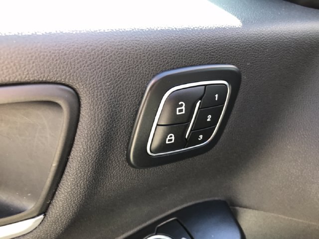 Used 2024 Ford Escape Platinum AWD/4WD image 31