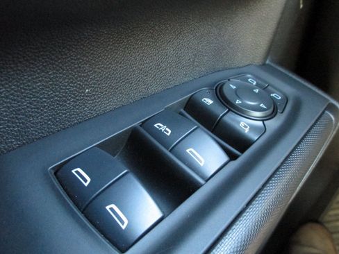 Certified 2025 Chevrolet Silverado 2500 Custom w/ Custom Convenience Package image 21