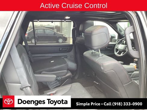 Used 2025 Toyota Sequoia 4WD image 11