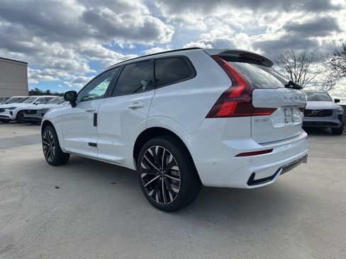 New 2026 Volvo XC60 B5 Ultra w/ Protection Package Premier image 5