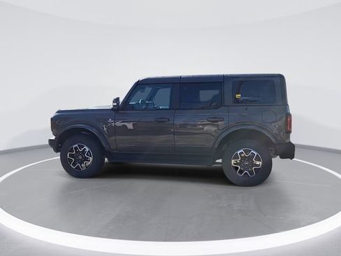 New 2025 Ford Bronco Outer Banks image 7