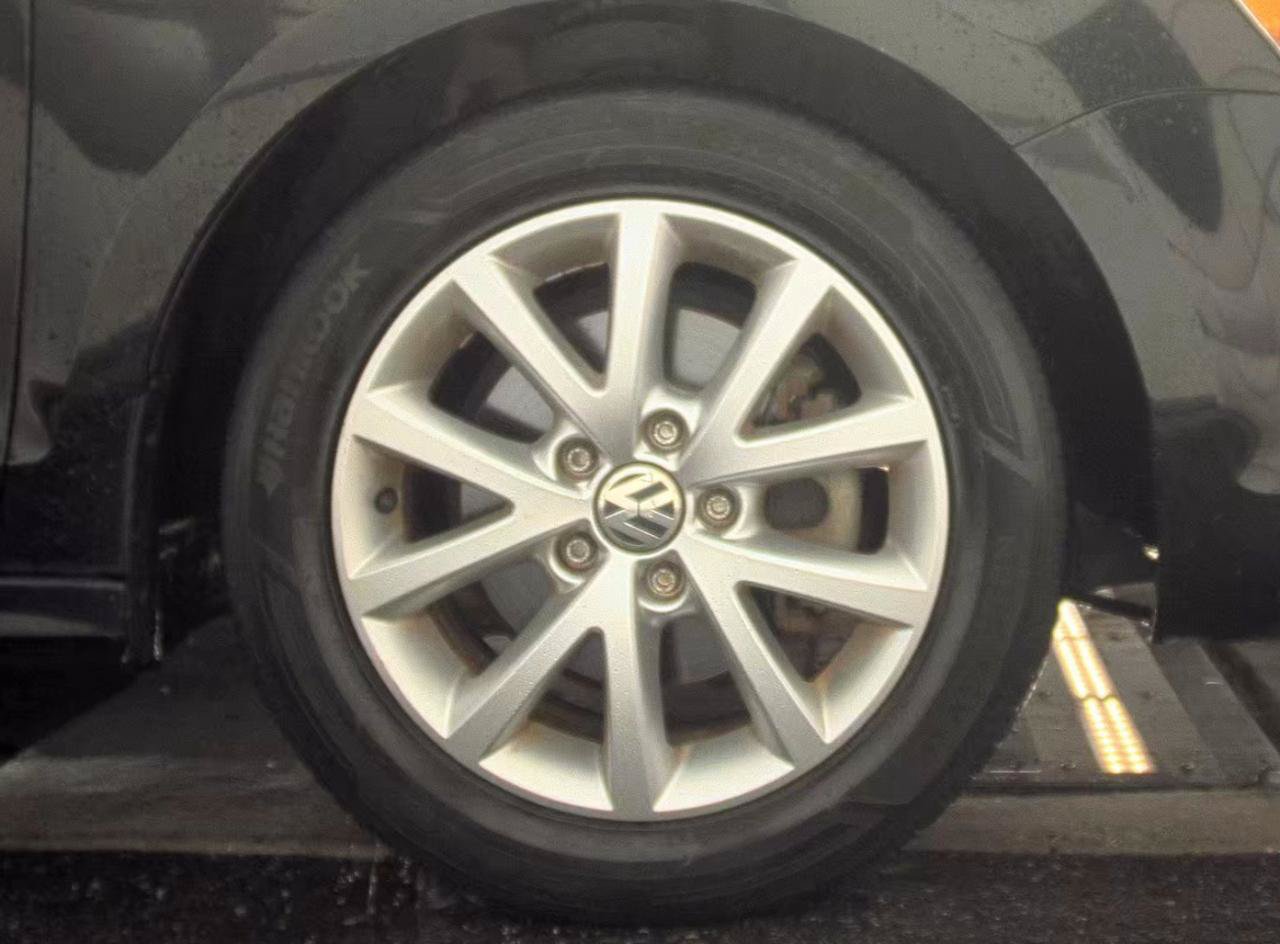 Used 2014 Volkswagen Jetta SE FWD image 7
