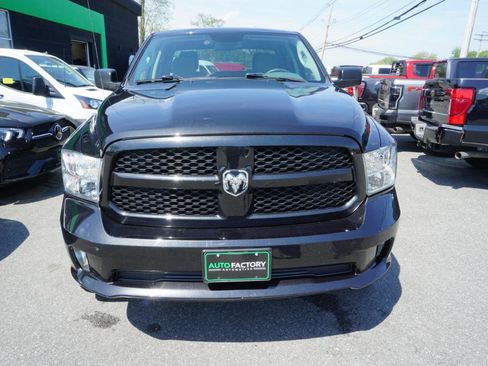 Used 2019 RAM 1500 Express w/ Express Value Package AWD/4WD image 2