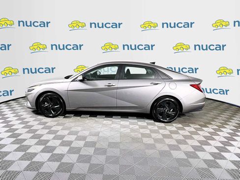 Certified 2023 Hyundai Elantra SEL w/ Preferred Accessory Package image 4