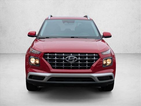 Certified 2023 Hyundai Venue SEL image 5
