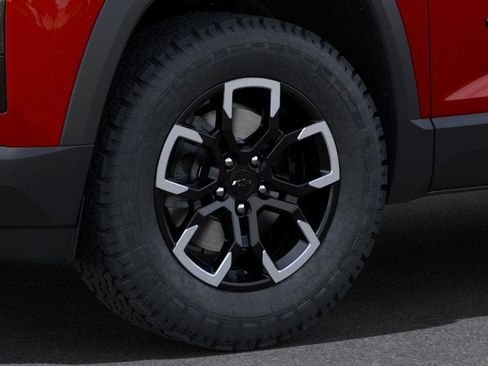 New 2026 Chevrolet Equinox ACTIV w/ Safety and Technology Package image 36