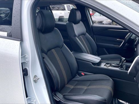 Used 2024 MAZDA CX-50 AWD 2.5 S w/ Weather Package image 9