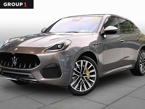 Used 2023 Maserati Grecale Modena AWD/4WD image 1