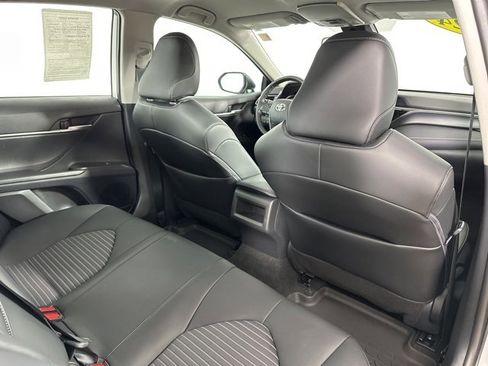 Used 2024 Toyota Camry SE image 27