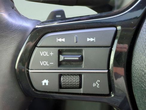 Used 2024 Honda Pilot Touring image 26