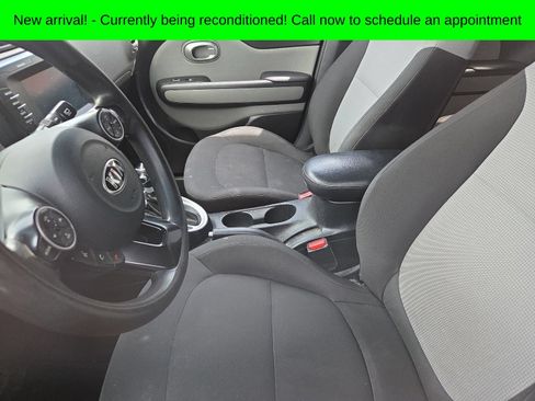 Used 2018 Kia Soul w/ Convenience Package FWD image 8