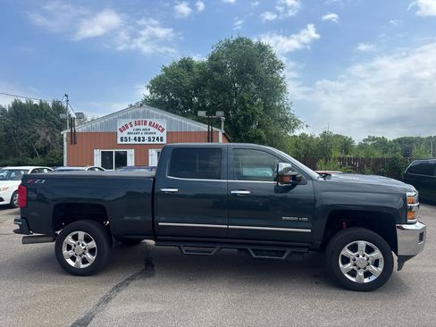 Used 2018 Chevrolet Silverado 2500 LTZ w/ Duramax Plus Package AWD/4WD image 4