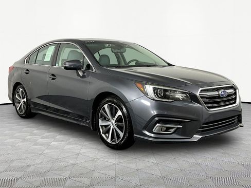 Used 2018 Subaru Legacy 2.5i Limited AWD/4WD image 3