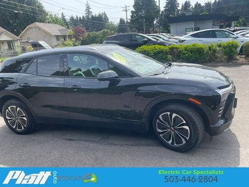Used 2024 Chevrolet Blazer EV LT AWD/4WD image 14