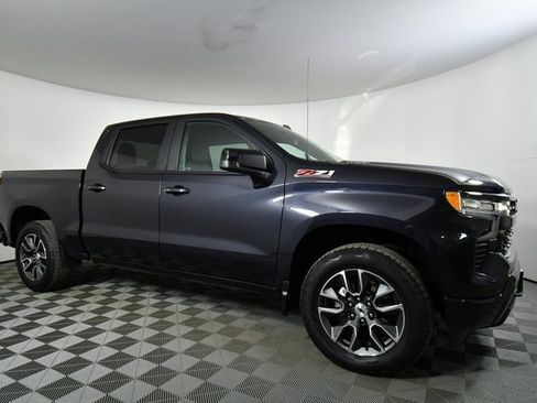 Used 2022 Chevrolet Silverado 1500 RST w/ Z71 Off-Road Package image 9