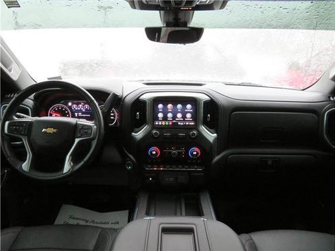 Used 2021 Chevrolet Silverado 1500 LTZ w/ Technology Package AWD/4WD image 7