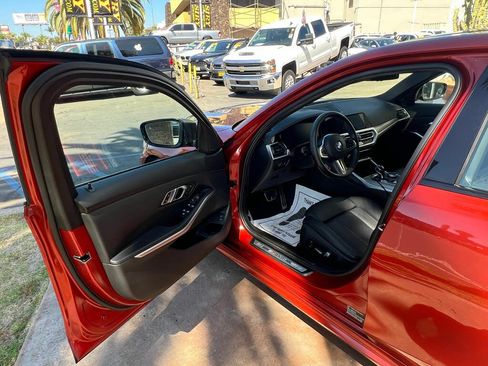 Used 2020 BMW M340i w/ Driving Assistance Package RWD image 12