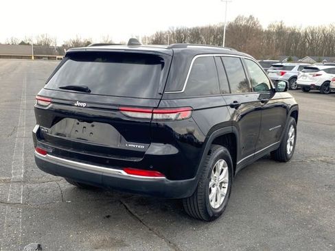 Used 2023 Jeep Grand Cherokee Limited image 3