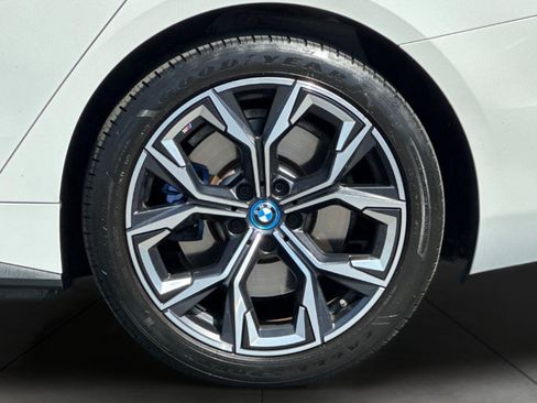 Used 2022 BMW i4 M50 w/ Premium Package AWD/4WD image 25