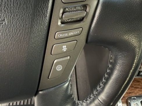 Used 2017 Nissan Armada Platinum w/ Captain Seat Package image 20