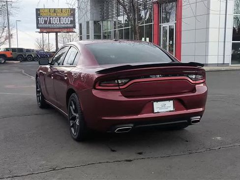 Used 2022 Dodge Charger SXT w/ Blacktop Package image 7