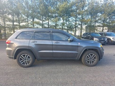 Used 2021 Jeep Grand Cherokee Trailhawk w/ Premium Lighting Group image 4