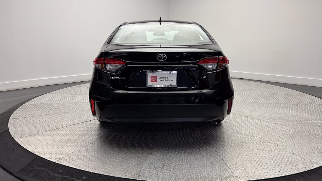 Used 2024 Toyota Corolla LE FWD image 35