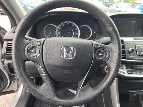 Used 2014 Honda Accord EX image 18