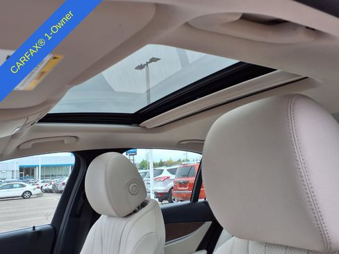 Used 2021 Mercedes-Benz E 350 4MATIC Sedan image 17