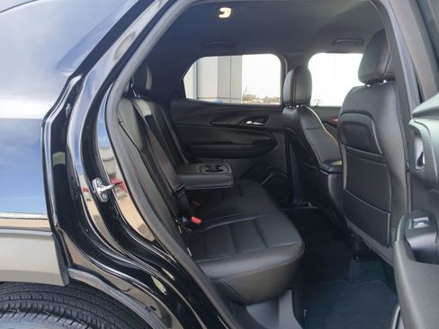 Used 2024 Chevrolet TrailBlazer RS w/ Driver Confidence Package image 28