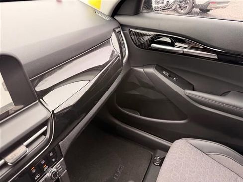 New 2026 Kia Seltos S image 13