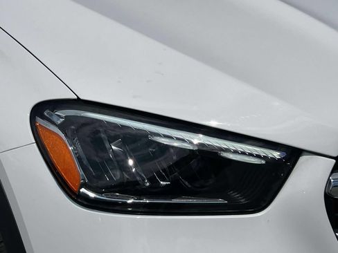 Used 2024 Mercedes-Benz GLE 350 4MATIC image 9